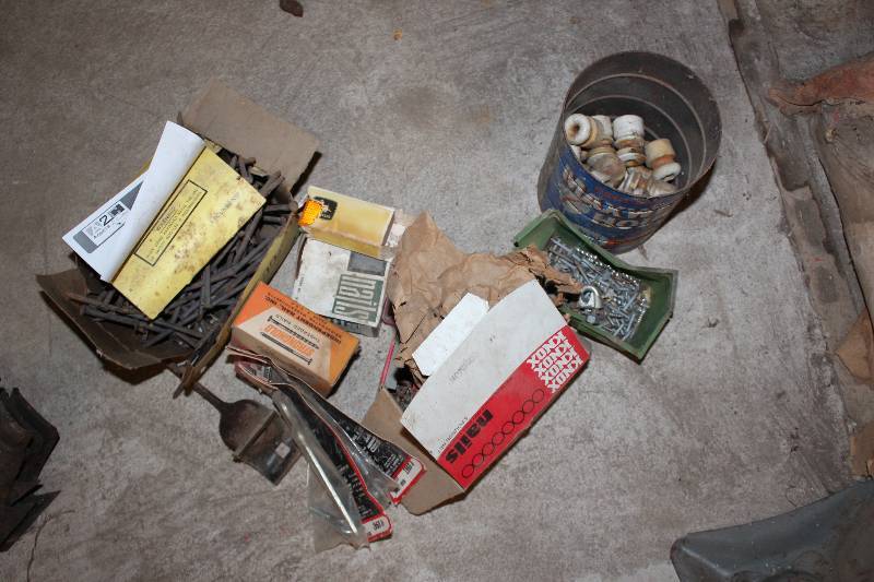 lot 115 image: Lot of Miscellaneous Metal Hardware Nails.
