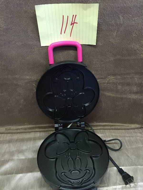 Minie Mouse Waffle Maker