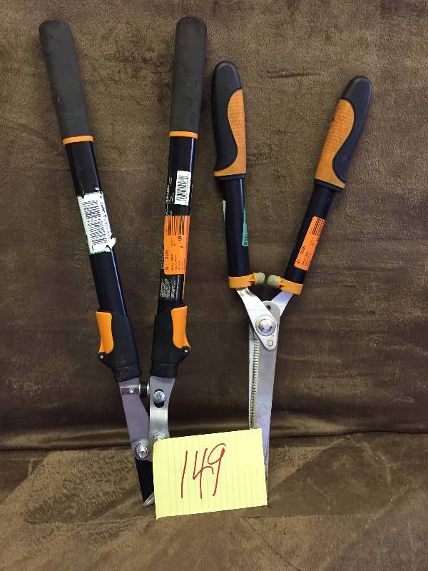 Lot of 2 Fiskars Cutters