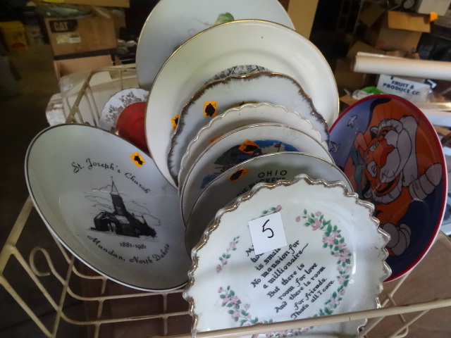 lot 5 image: Rack of misc Collector Plates