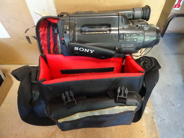 lot 29 image: Sony Handycam