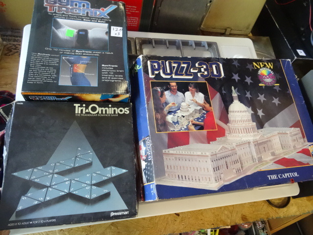 lot 120 image: 3D Puzzle, Game, Muscle Toner