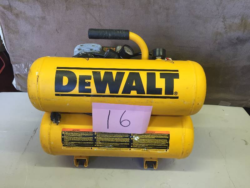 lot 16 image: Dewalt 4 Gal 4 gal. Portable Electric Air Compressor