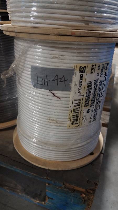 lot 44 image: NEW Unopened 1000 Spool of ColemanCable RG6 18 CCS 60AL CL2 75C WH Cable
