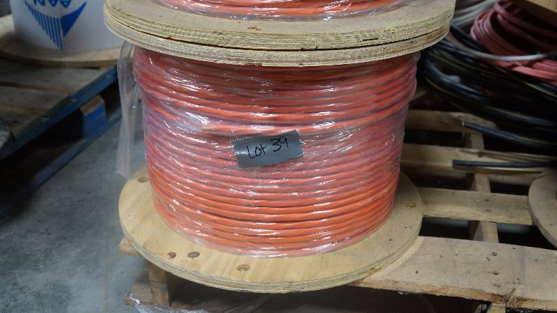 lot 39 image: NEW UNOPENED 1000 Spool of Southwire Romex SIMpull 10-3 NM-B w Ground E18679 600 Volt UL Non-Metallic Sheathed Cable
