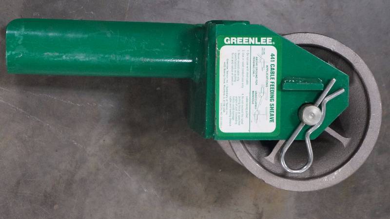 lot 338 image: GREENLEE 441 Cable Feeding Sheave