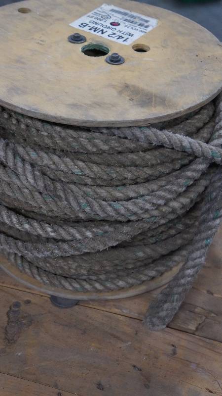 lot 345 image: Medium Spool of 58 Rope