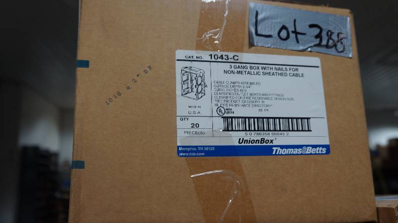 lot 388 image: Sealed Box of Thomas&Betts 3 Gang Box w Nails for Non-Metallic Sheathed Cable - qty 20