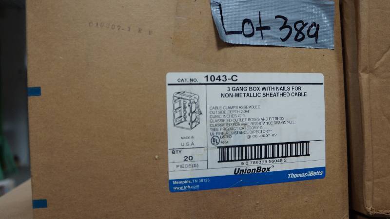 lot 389 image: Sealed Box of Thomas&Betts 3 Gang Box w Nails for Non-Metallic Sheathed Cable - qty 20