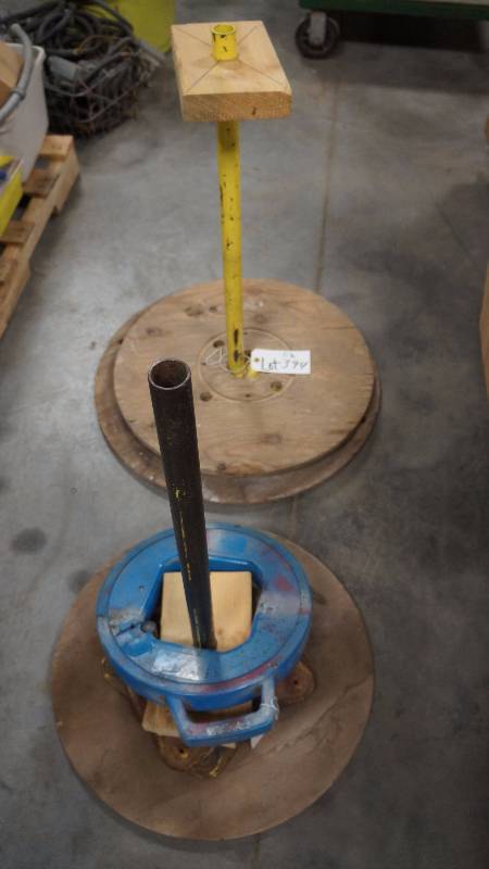 lot 394 image: 2 Sets of Cable Holders on Lazy Susan & 1 Electrician Snake