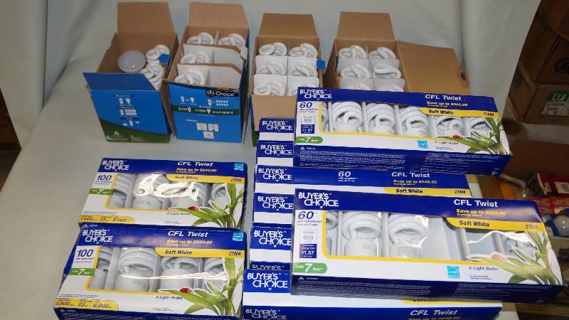 lot 319 image: Mixed Lot of CFL Twist Light Bulbs