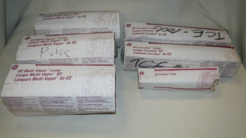 lot 307 image: Mixed Lot of 6 GE Light Bulbs