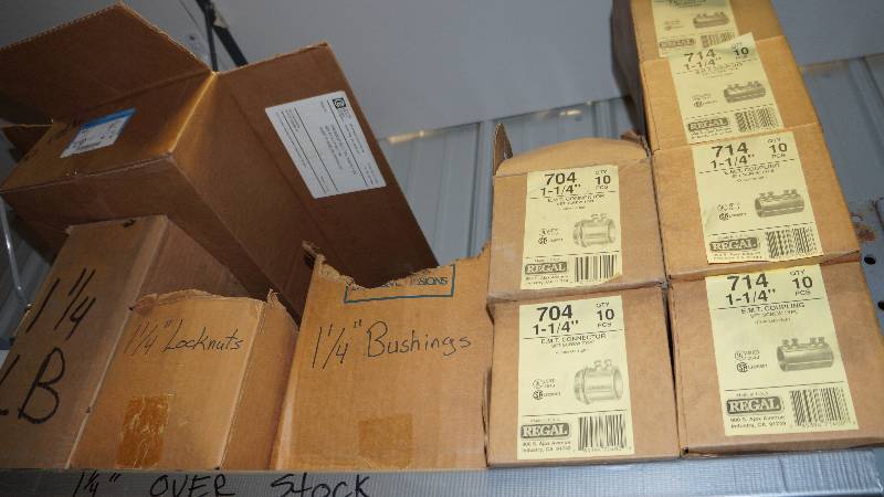 lot 611 image: Mixed Lot Of Nipples, Couplings, Washers, And Straps.
