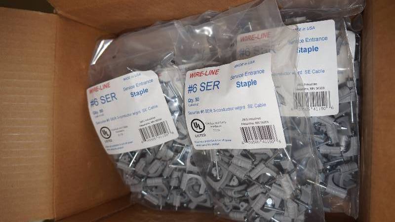 lot 628 image: Qty 2 (1 Sealed1 Unsealed) NIB Wire-Line Service Entrance Staples #6 Series - Qty 1000