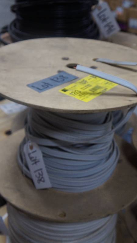 lot 138 image: NEW Partial Spool of Encore Wire UF-B 123 with Ground 600 Volt UL Listed Underground Welder Cable