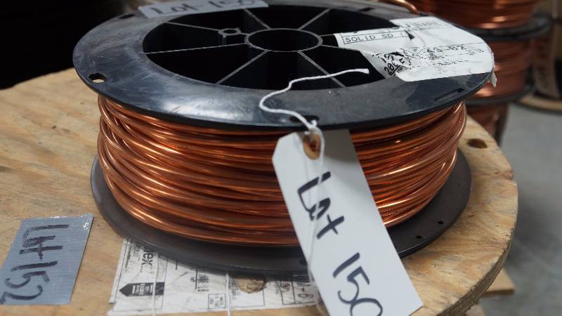lot 150 image: NEW Spool of 4 AWG CU Bare Solid SD (103mm) Wire