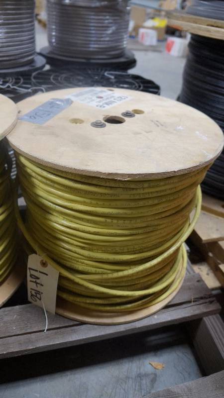 lot 156 image: NEW Spool of 123 NM-B w Ground 600 Volts NonMetallic Sheathed Cable