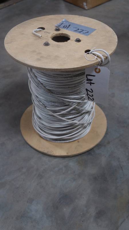 lot 222 image: NEW Partial Spool of Coleman Cable 55305 18 AWG 5C C(ETL) Barostat II Sun Resist Cable