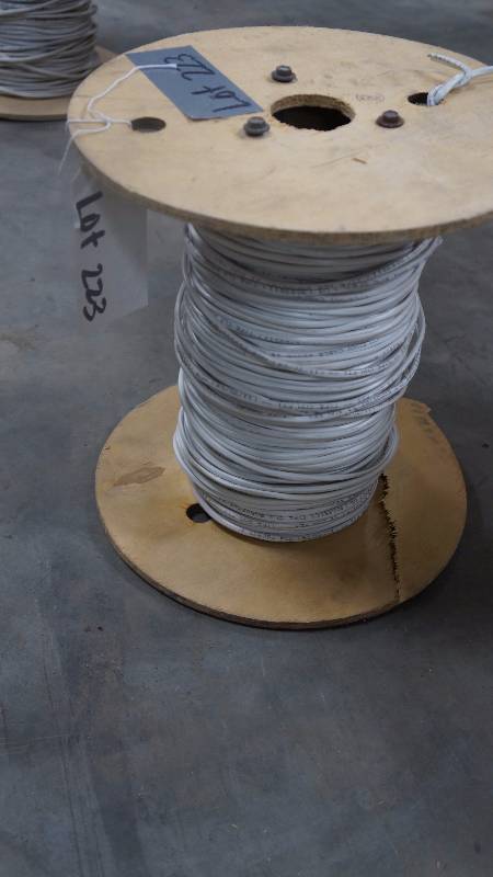 lot 223 image: NEW Partial Spool of Coleman Cable 55305 18 AWG 5C C(ETL) Barostat II Sun Resist Cable