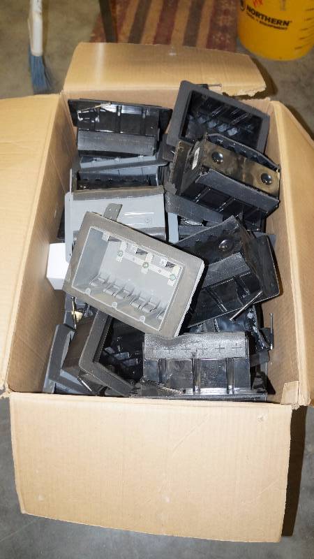 lot 448 image: Mixed Lot of Various Style Gang Boxes