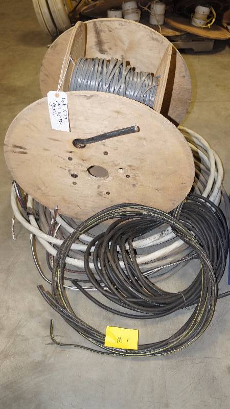 lot 573 image: Lot of Mixed Wire & Cable