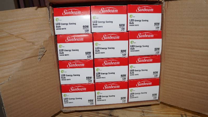 lot 313 image: Case of 12 Sunbeam LED Energy Saving Bulbs Warm White