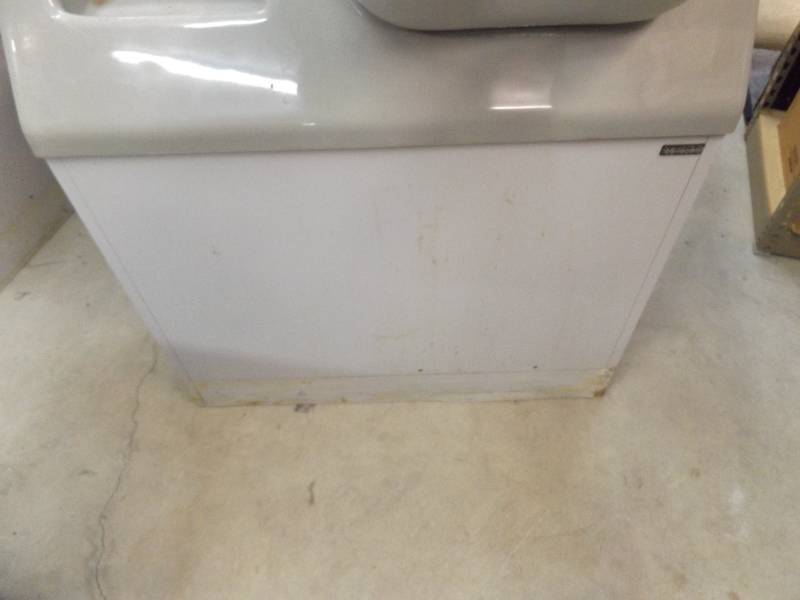 Salon Sink