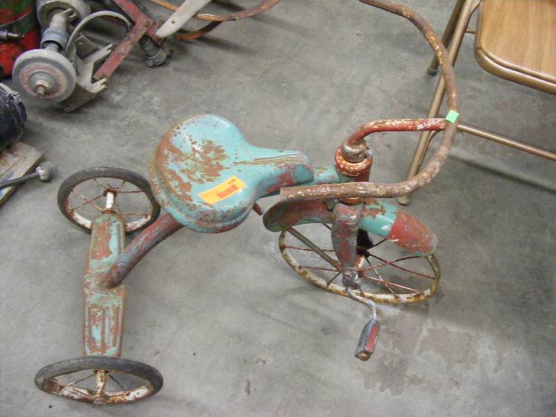 lot 534 image: Very Old Tricycle