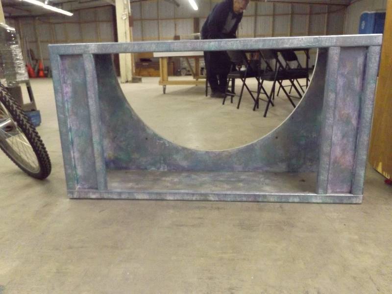 lot 393 image: wooden shelf