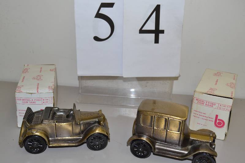 lot 54 image: Metal banks