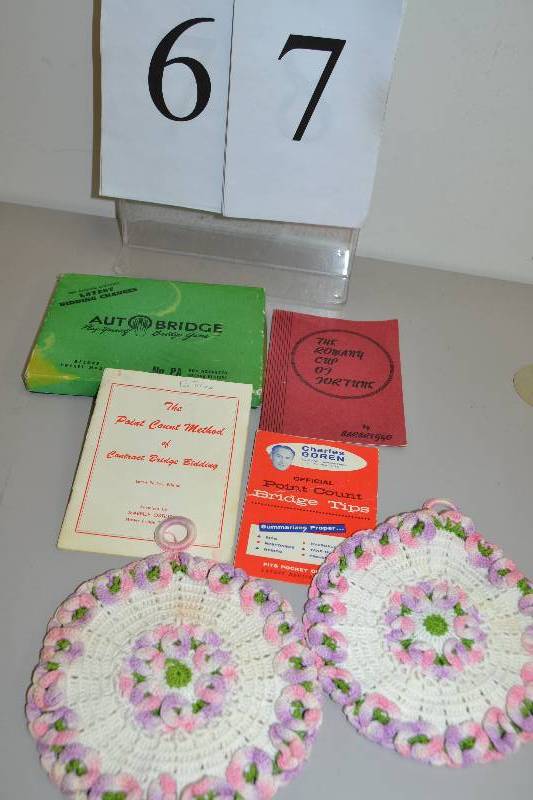 lot 67 image: bridge & pot holders