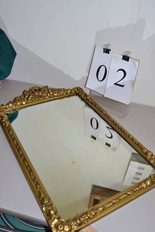 lot 2 image: Mirror