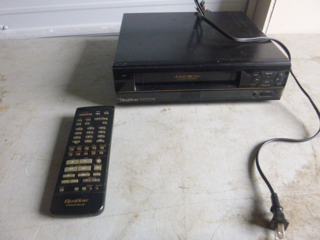 Quasar VCR
