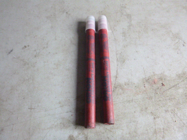 2 Road Size Flares