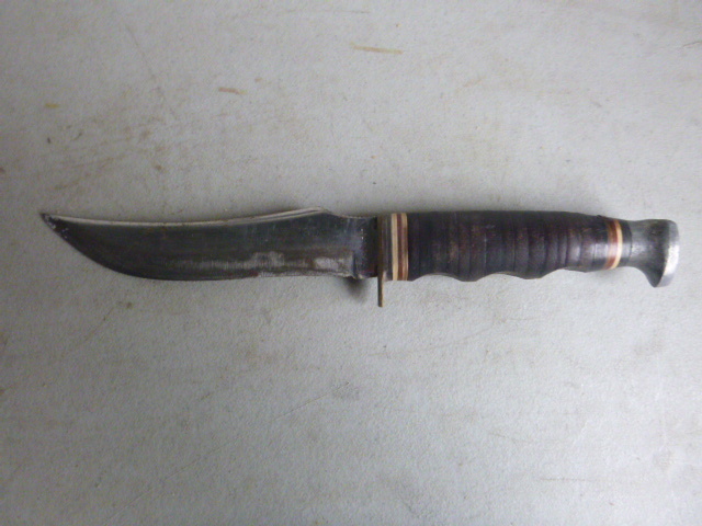 Kabar Hunting Knife