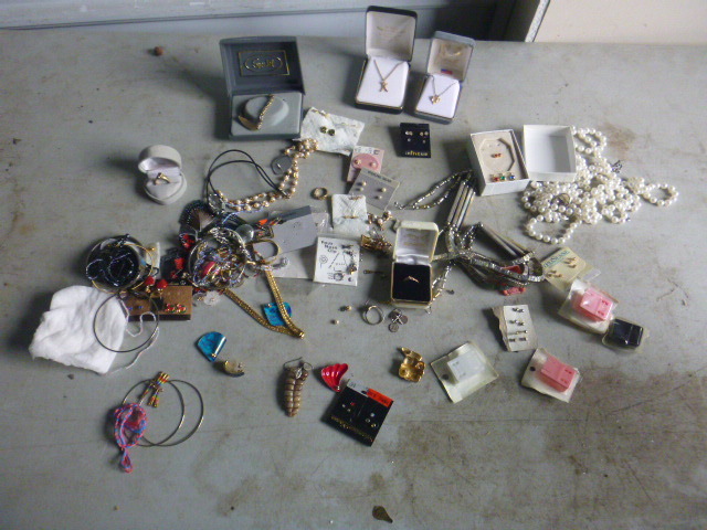 Miscellaneous Costume Jewelry
