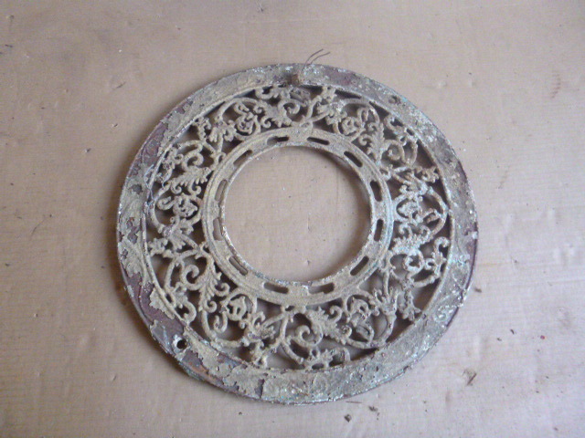 Vintage Metal Dcor