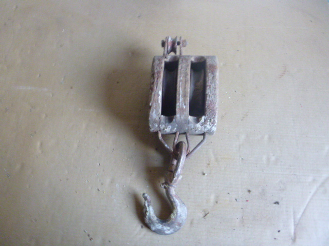 Large Wood Double Pulley