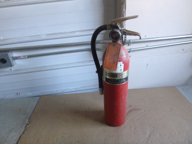 Bucket Dry Chemical Fire Extinguisher
