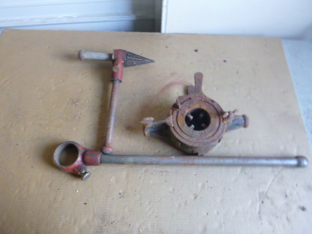 Miscellaneous Pipe Threading Tools
