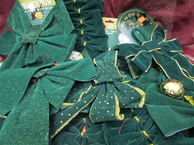 Christmas   Lot of 40 Green Velvet ...