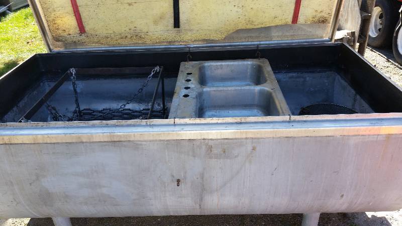 lot 5 image: 300 Gallon Cook Tank