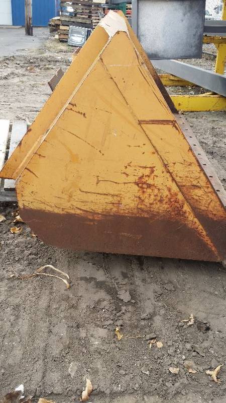 Bobcat Bucket