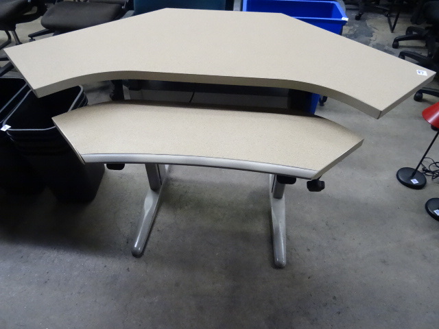 Work Station with Adjustable