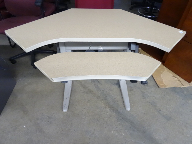 Work Station with Adjustable
