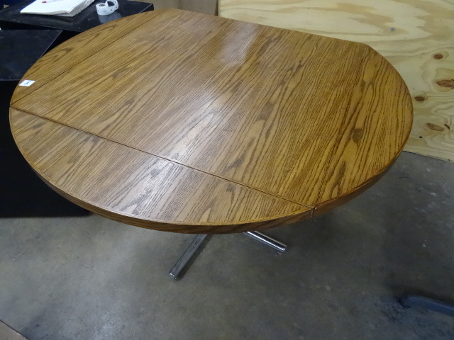 Metal Framed Round Table