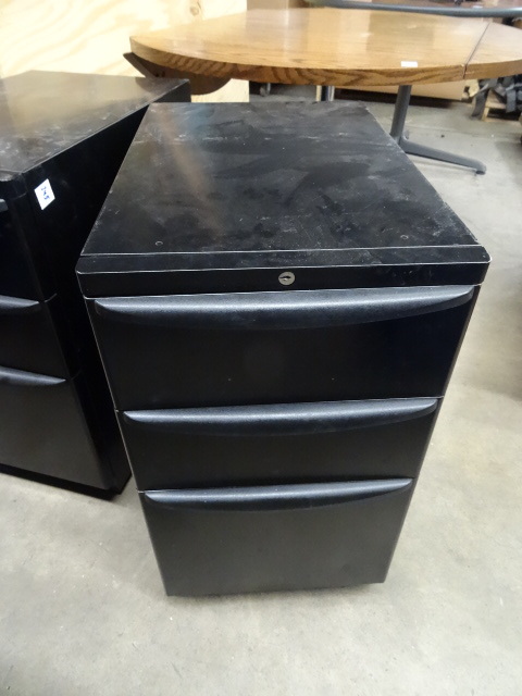 3 Drawer Metal Cabinet on Wheels