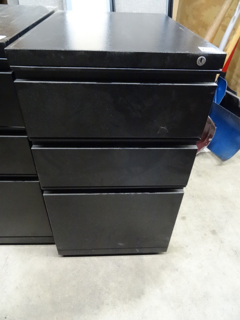 3 drawer Metal Cabinet on Wheels