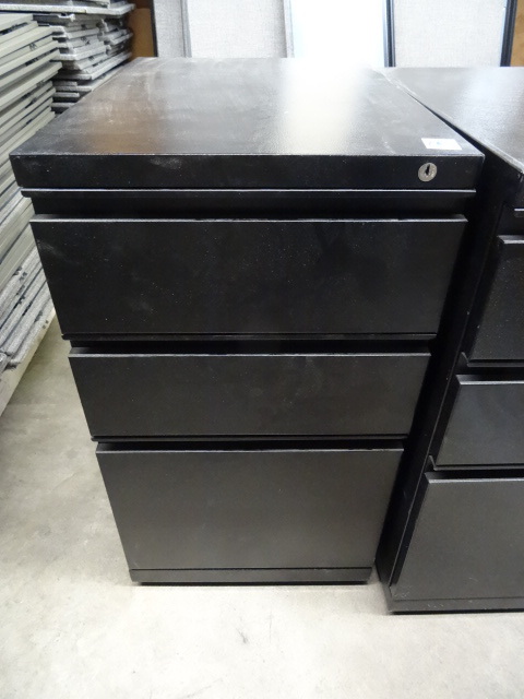 3 drawer Metal Cabinet on Wheels