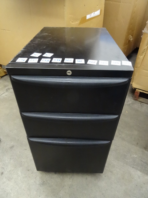 3 Drawer Metal Cabinet on Wheels